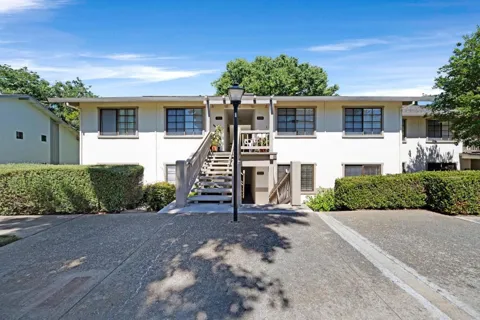 5118 Cribari Place