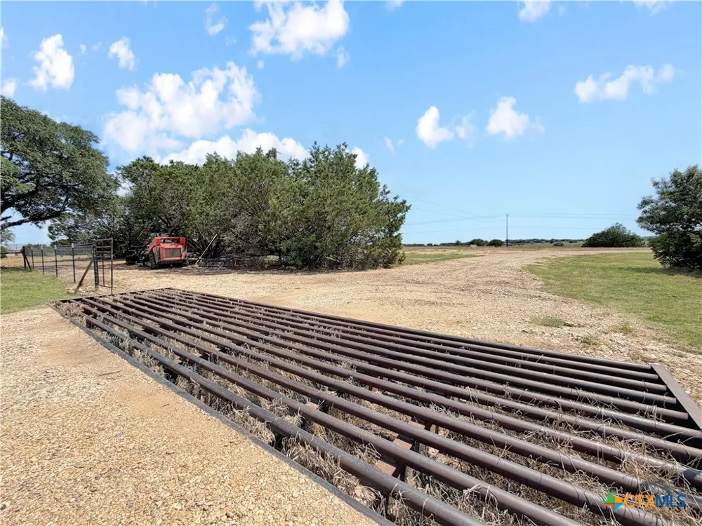 1008 Bosque Ridge Road Crawford, TX 76638