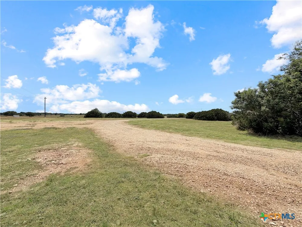 1008 Bosque Ridge Road Crawford, TX 76638