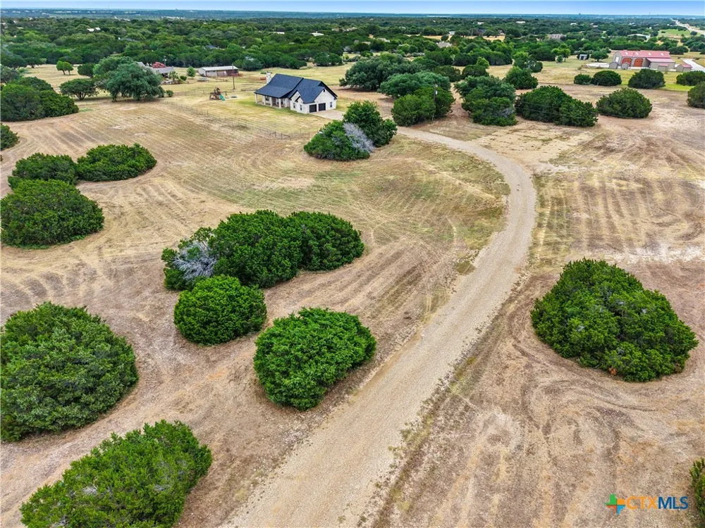 1008 Bosque Ridge Road Crawford, TX 76638