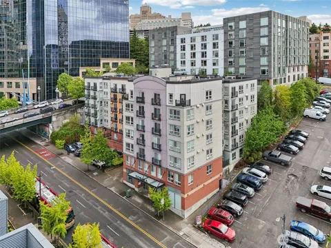 108 5th Avenue S #301
