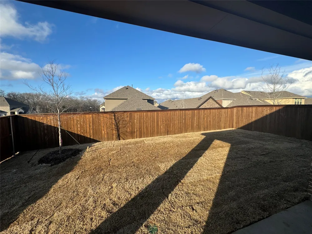 3941 Oak Creek Circle Denison, TX 75020
