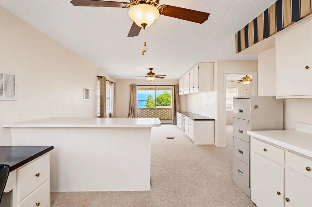 235 Lakeview Harbor Onalaska, TX 77360