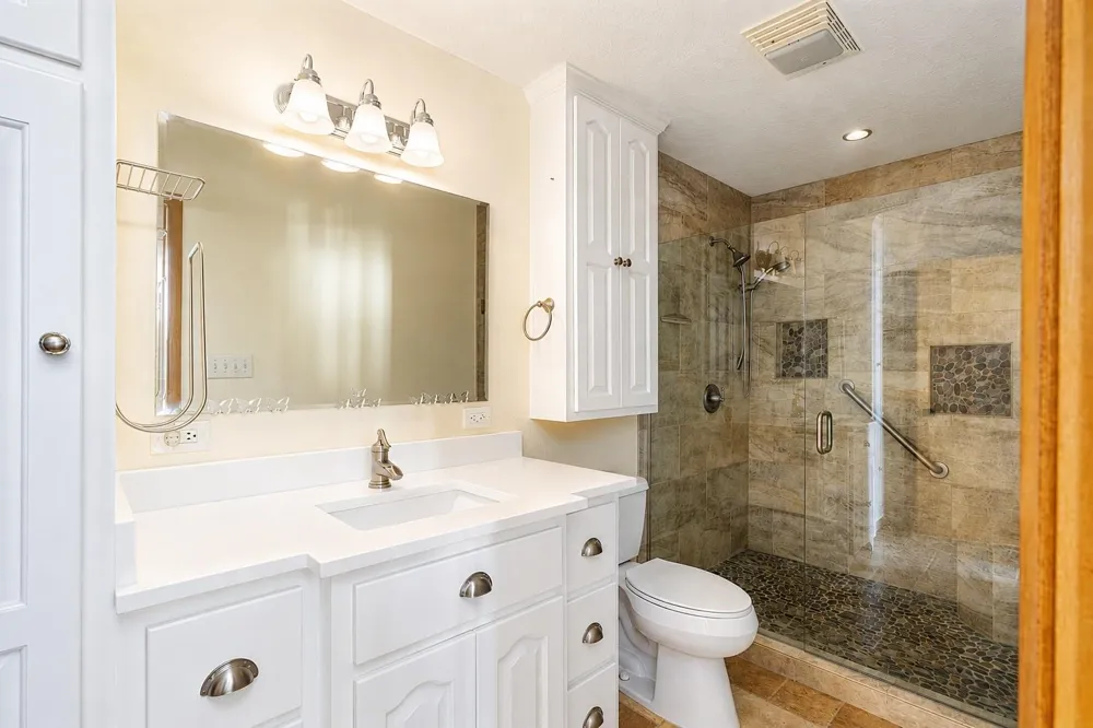 235 Lakeview Harbor Onalaska, TX 77360