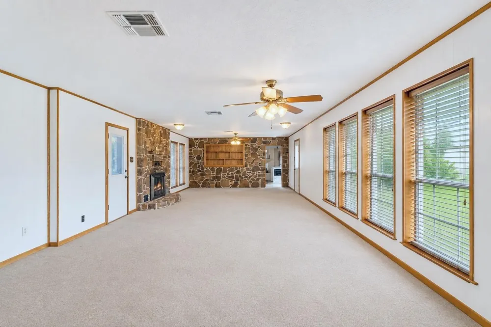 235 Lakeview Harbor Onalaska, TX 77360