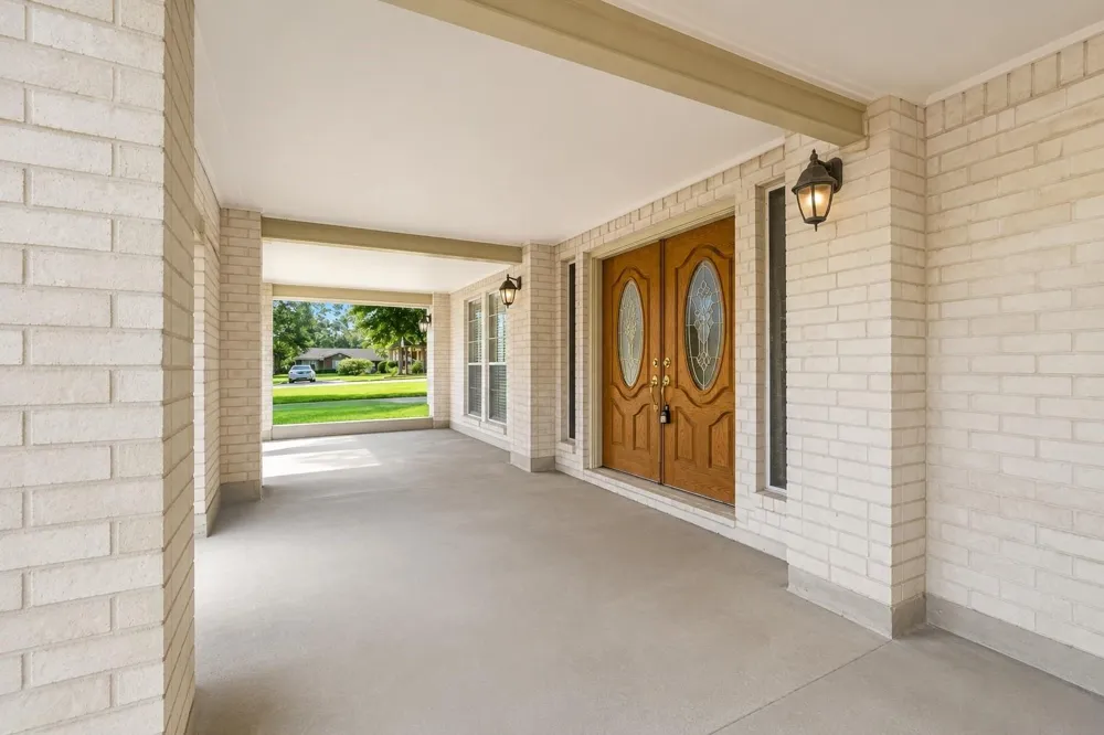 235 Lakeview Harbor Onalaska, TX 77360