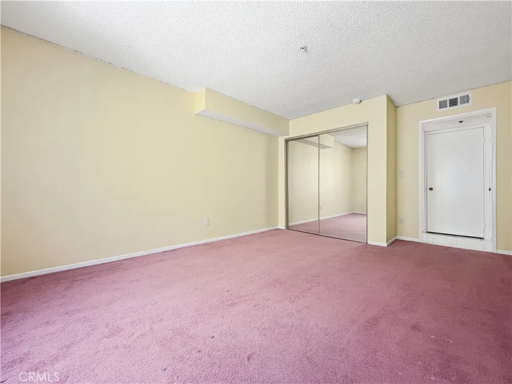 10282 Tujunga Canyon Boulevard #201 Tujunga, CA 91042