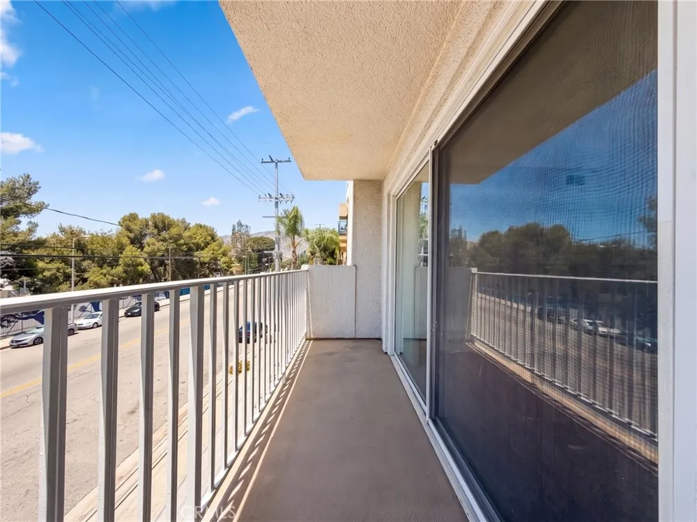 10282 Tujunga Canyon Boulevard #201 Tujunga, CA 91042