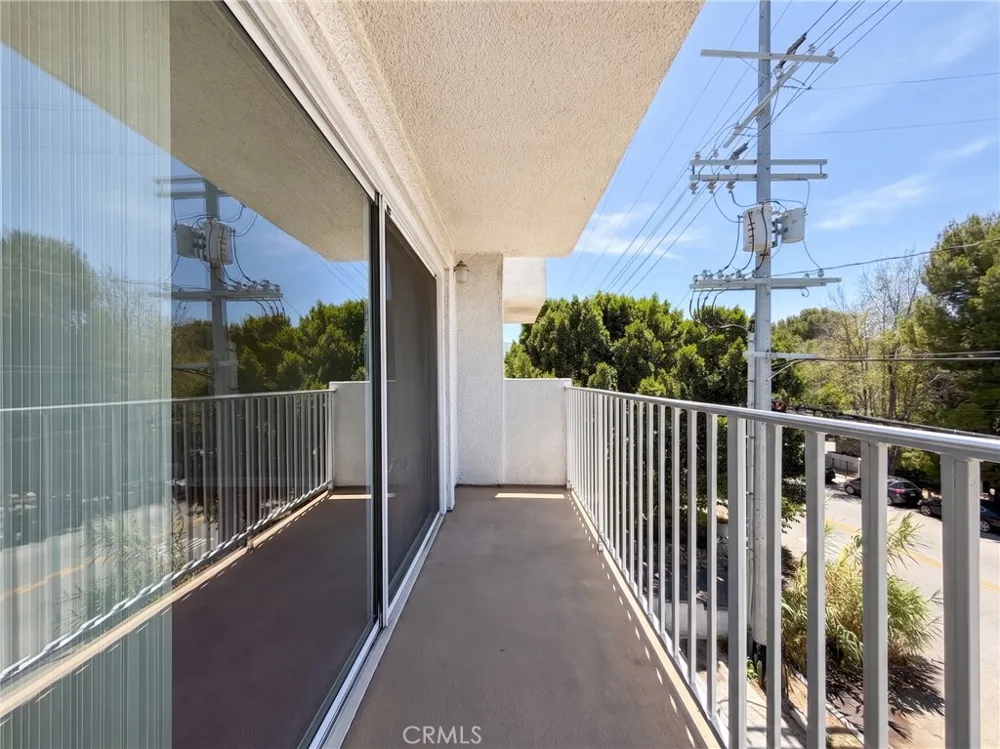 10282 Tujunga Canyon Boulevard #201 Tujunga, CA 91042
