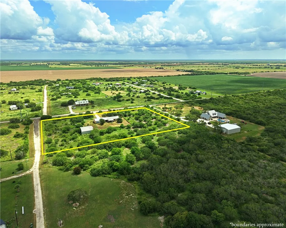 15201 County Road 908 Sinton, TX 78387