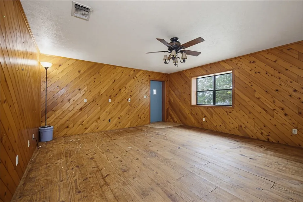 15201 County Road 908 Sinton, TX 78387