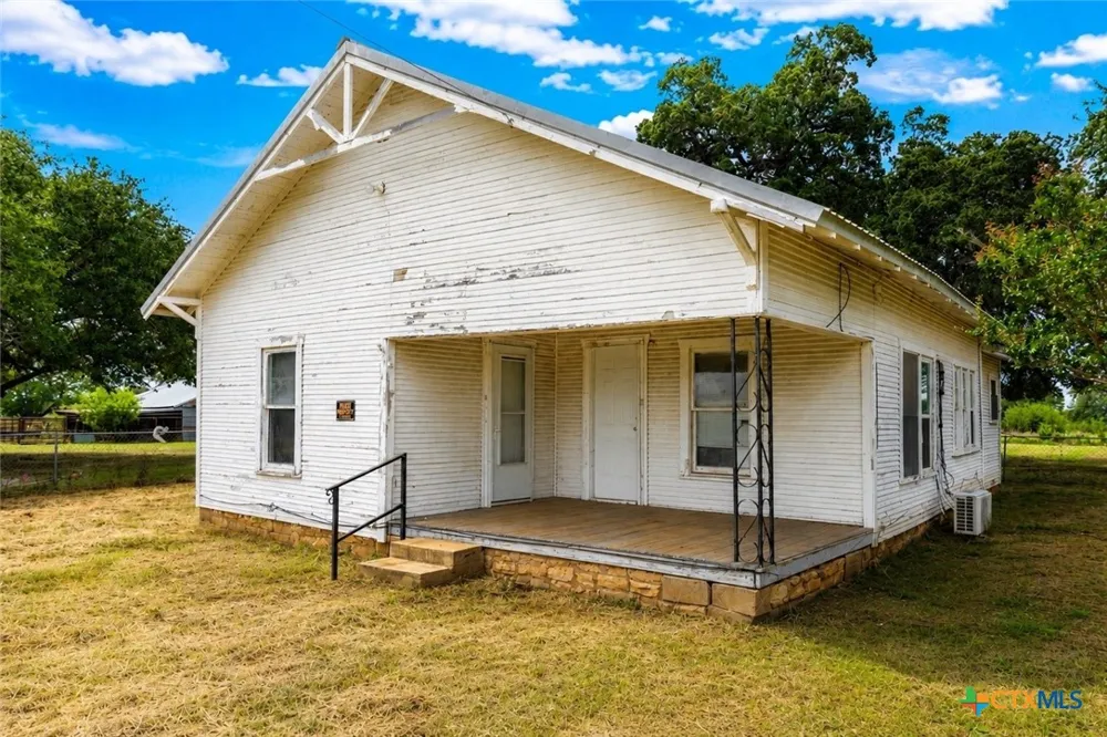 8160 Fm 2412 Gatesville, TX 76528
