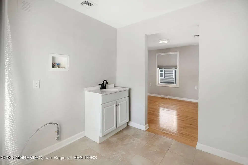 9 Gravelly Point Road #4 Highlands, NJ 07732