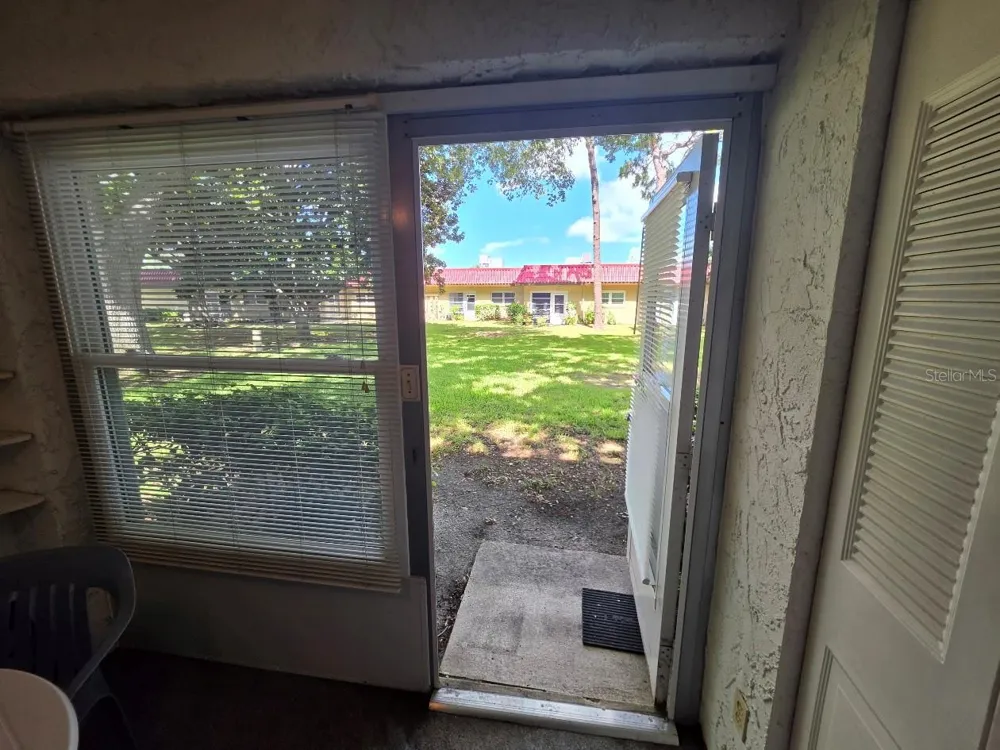 601 HERCULES AVENUE #1205 Clearwater, FL 33765