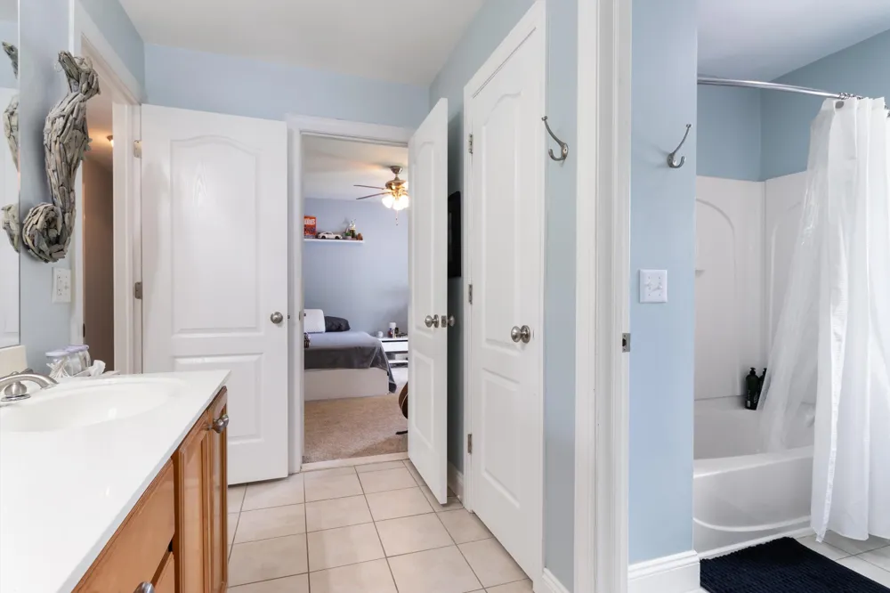 11556 Haylock Springfield Charter Township, MI 48350