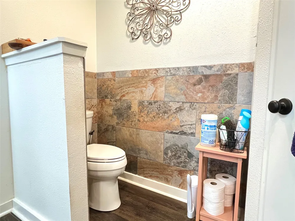 11009 HWY 77 Highway Lexington, TX 78947