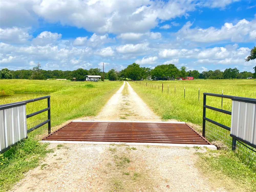 11009 HWY 77 Highway Lexington, TX 78947
