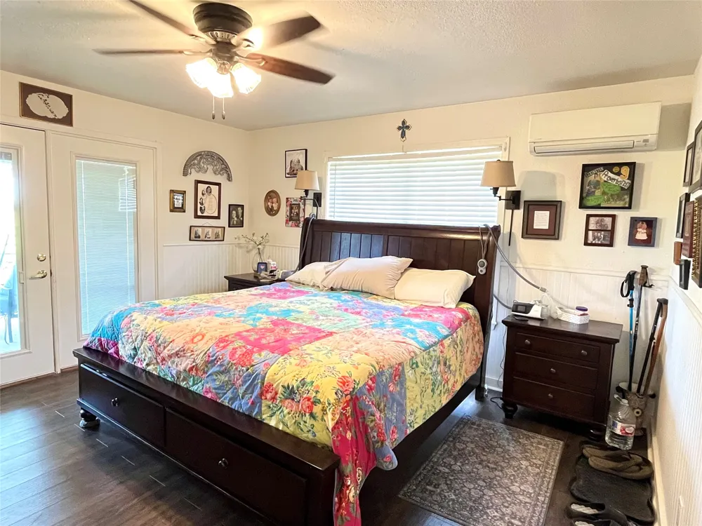 11009 HWY 77 Highway Lexington, TX 78947