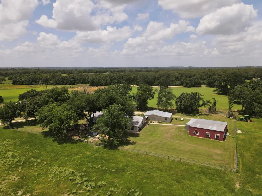 11009 HWY 77 Highway Lexington, TX 78947