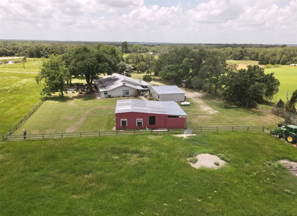 11009 HWY 77 Highway Lexington, TX 78947