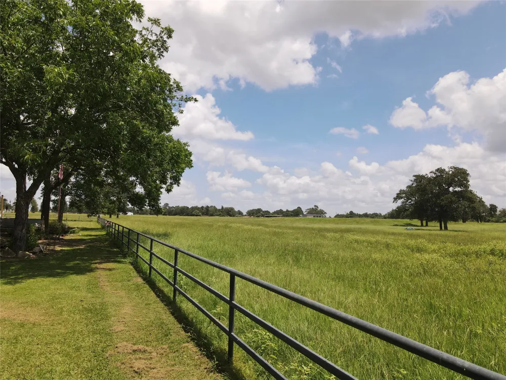 11009 HWY 77 Highway Lexington, TX 78947