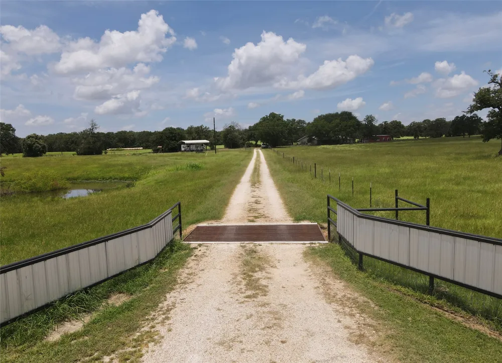 11009 HWY 77 Highway Lexington, TX 78947