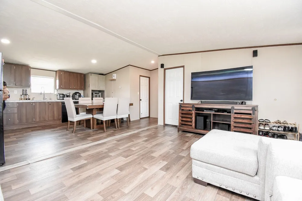 1508 County Road 217 Weimar, TX 78962