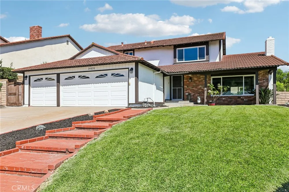 24828 Acropolis Mission Viejo, CA 92691