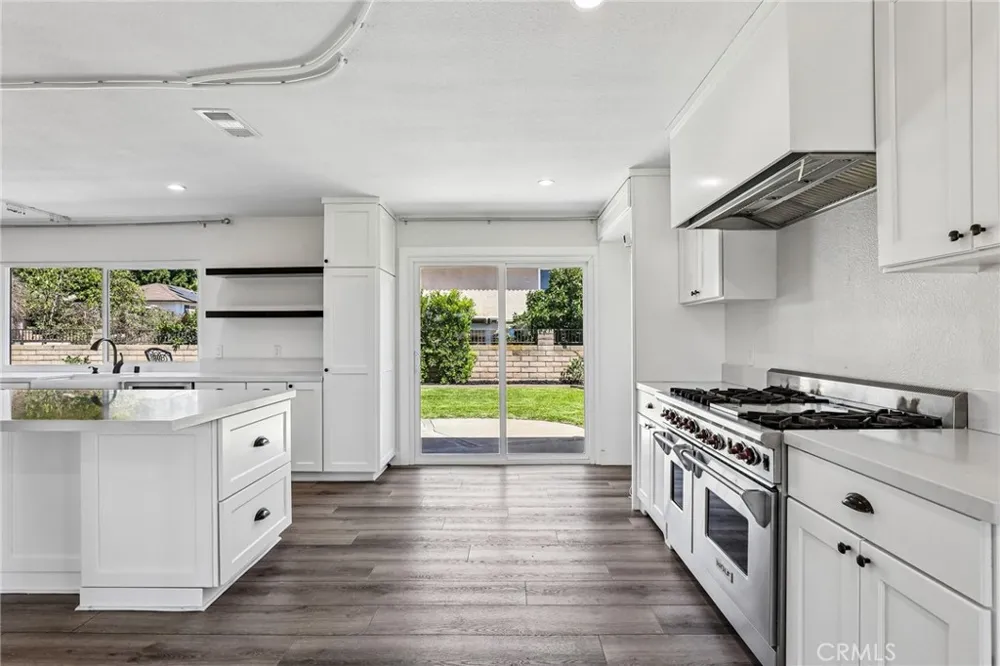 24828 Acropolis Mission Viejo, CA 92691
