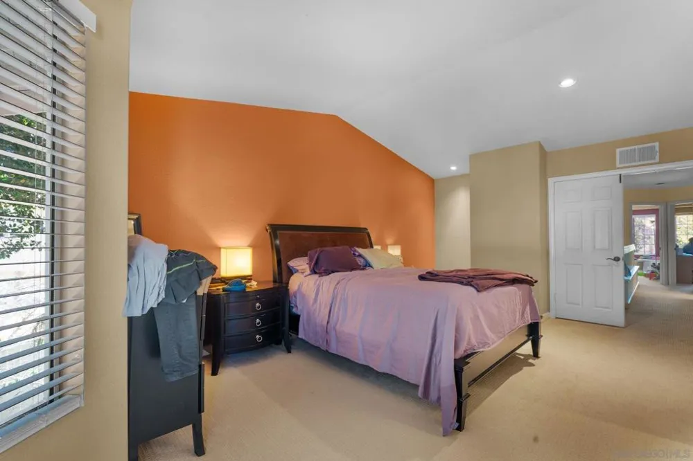 11249 caminito rodar San Diego, CA 92126