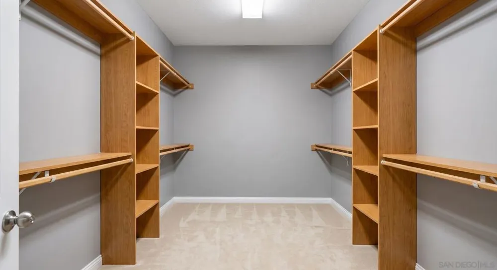 11249 caminito rodar San Diego, CA 92126