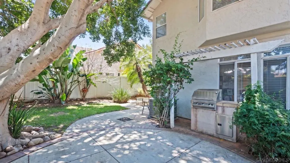 11249 caminito rodar San Diego, CA 92126