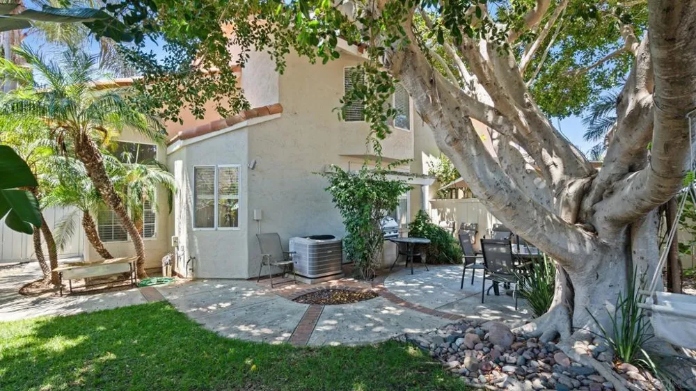 11249 caminito rodar San Diego, CA 92126