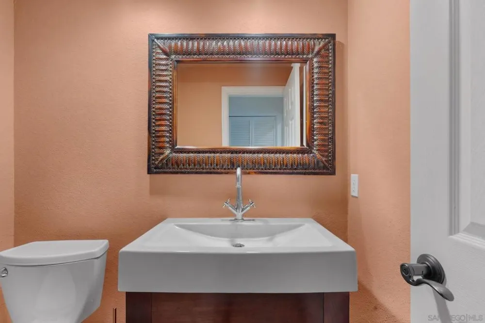 11249 caminito rodar San Diego, CA 92126