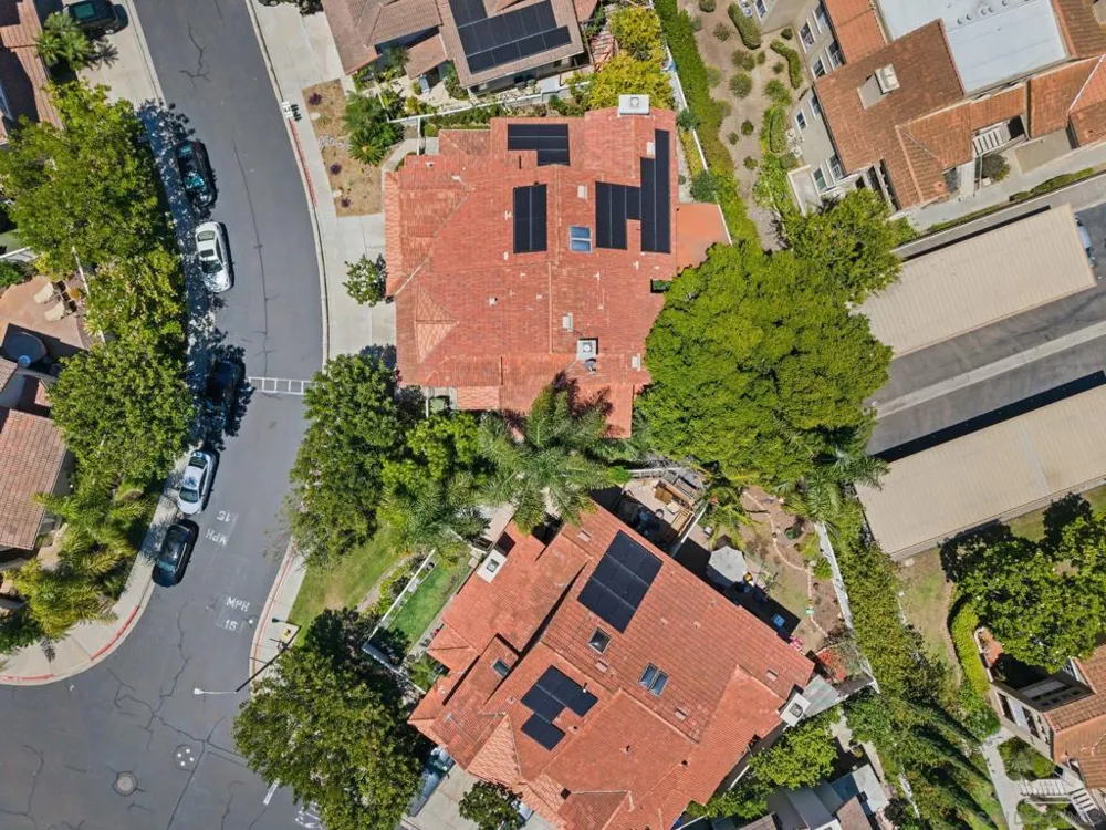 11249 caminito rodar San Diego, CA 92126