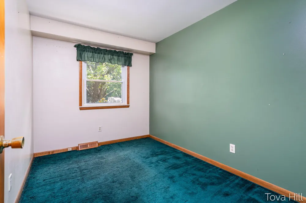 1111 Bretton Drive Kalamazoo Charter Township, MI 49006