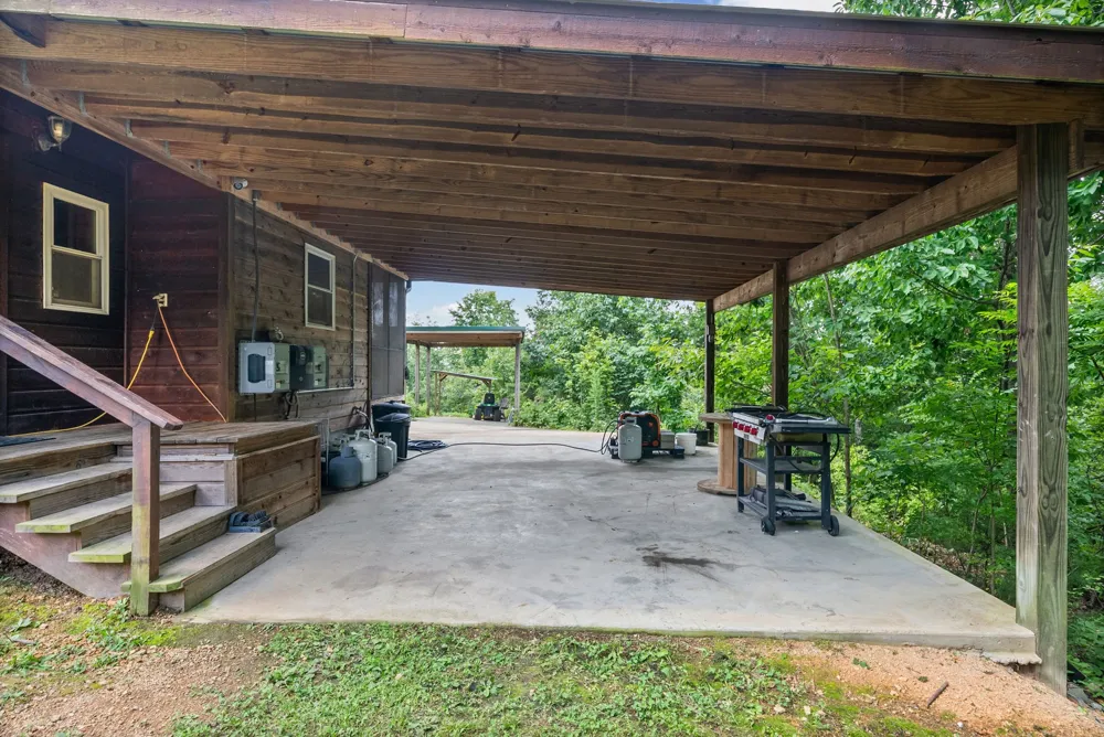 3519 Owl Hollow Rd Linden, TN 37096