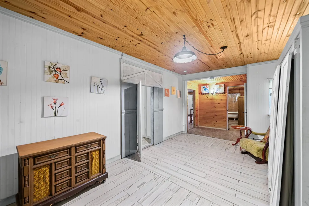 3519 Owl Hollow Rd Linden, TN 37096
