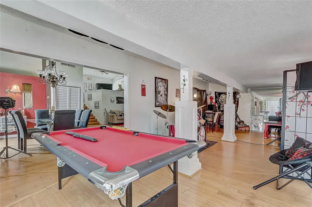32 NOTTINGHAM WAY Haines City, FL 33844