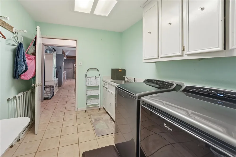 130 Mulberry Street Van, TX 75790
