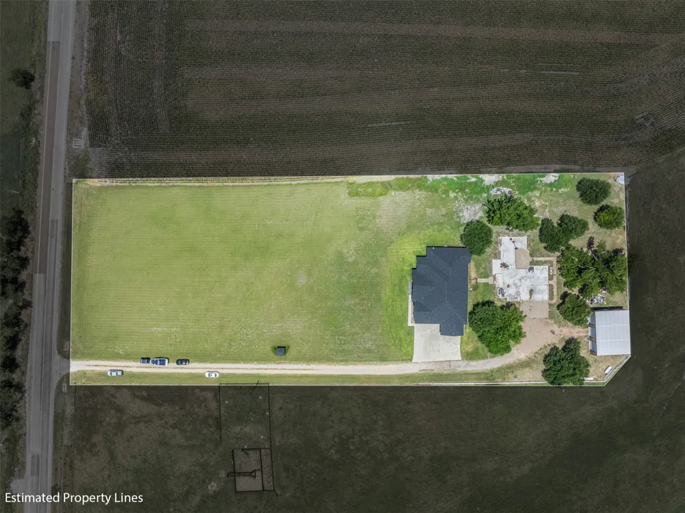 6021 Fm 1915 Buckholts, TX 76518