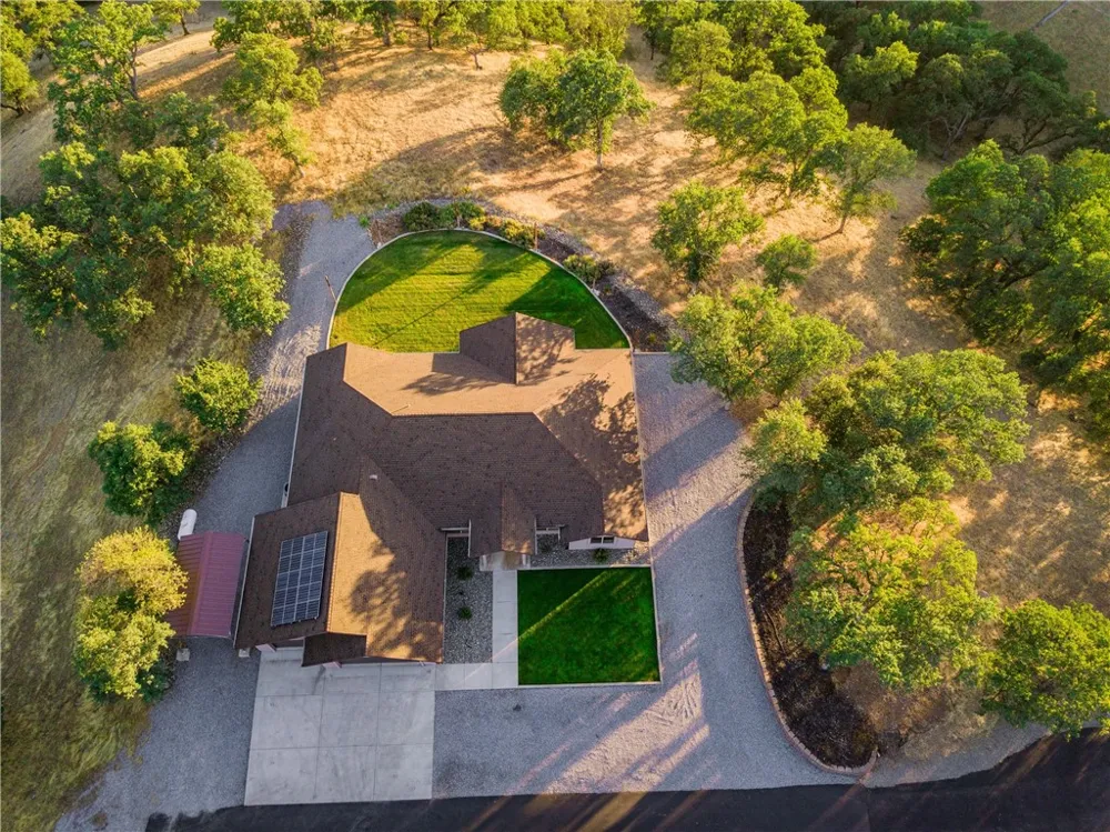 21735 Hidy Red Bluff, CA 96080