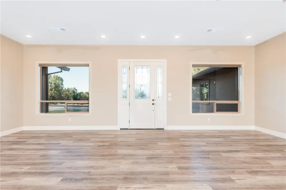 21735 Hidy Red Bluff, CA 96080