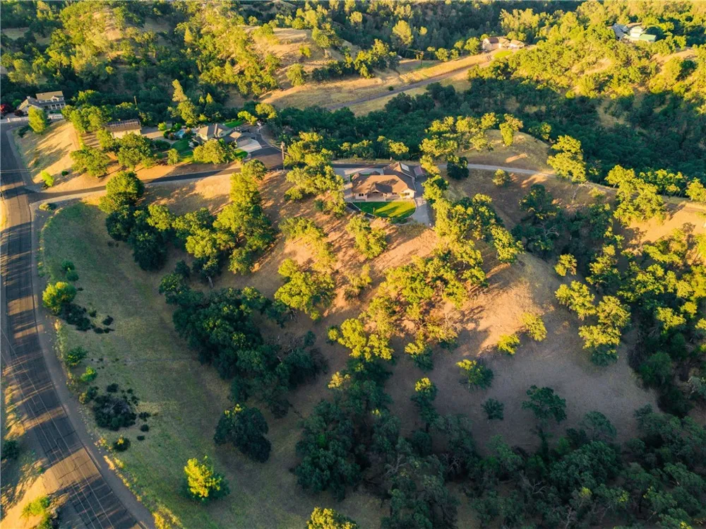 21735 Hidy Red Bluff, CA 96080