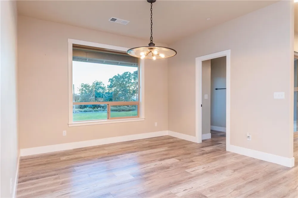 21735 Hidy Red Bluff, CA 96080