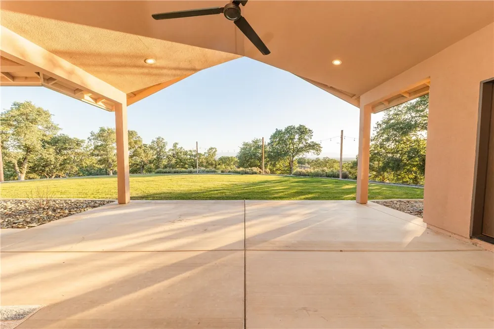 21735 Hidy Red Bluff, CA 96080