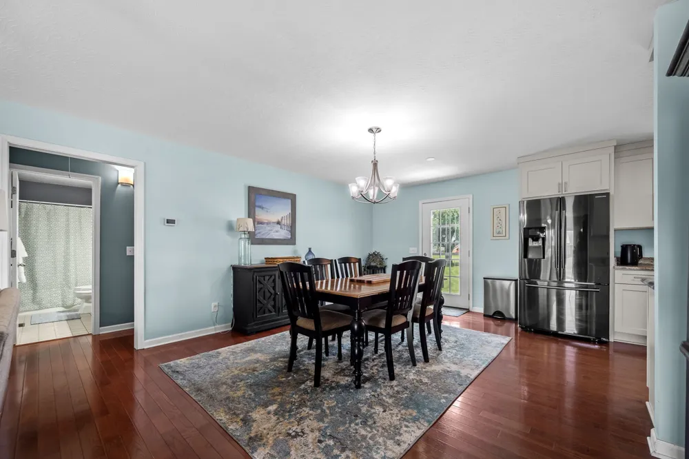 1012 Peak Dr Castalian Springs, TN 37031
