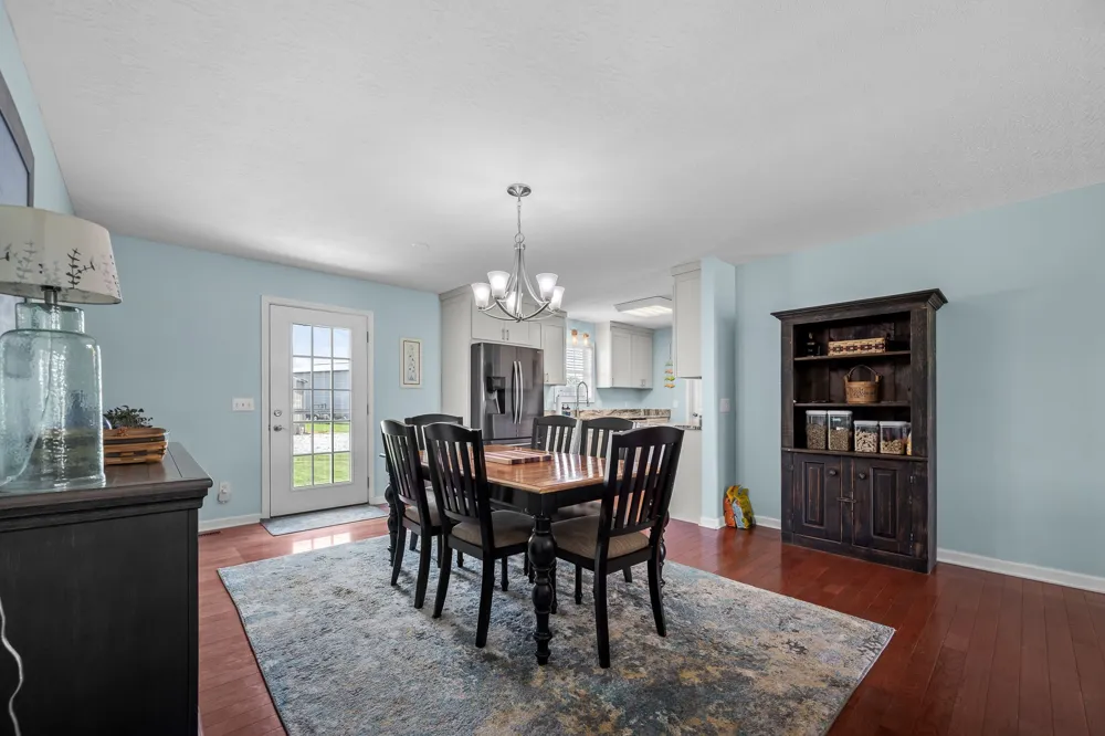 1012 Peak Dr Castalian Springs, TN 37031