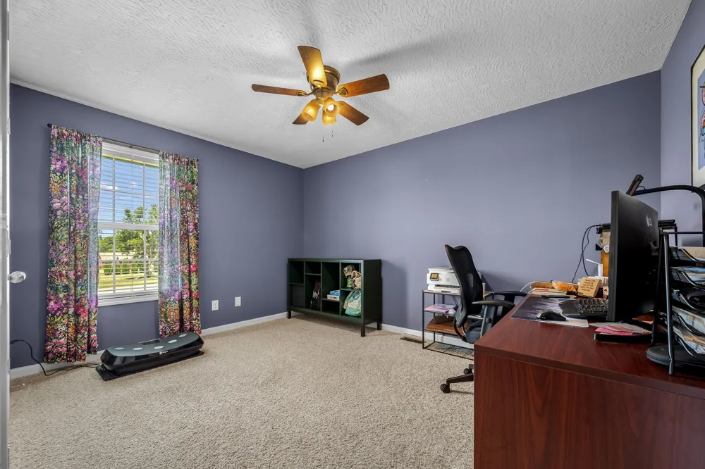 1012 Peak Dr Castalian Springs, TN 37031