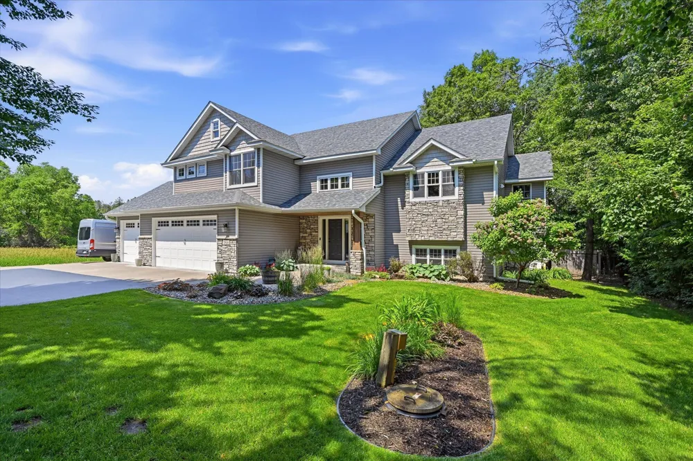 17424 Staples Street NE Ham Lake, MN 55304